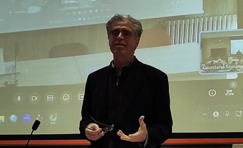 Mimesis, apprendimento e convivenza