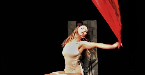 Stanze di Eros su L’Identità