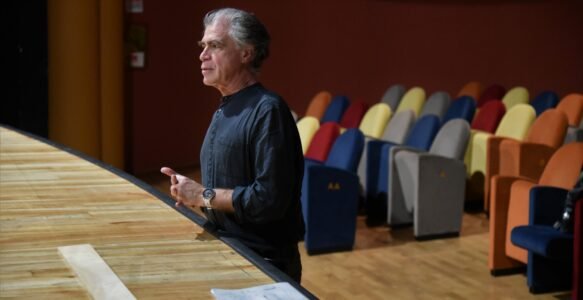 Incontri di corpi in viaggio su L’Identità